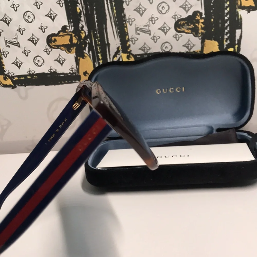 ✨ New Authentic Gucci GG0926S 002 Havana/Blue Sunglasses – Luxury Designer Shade